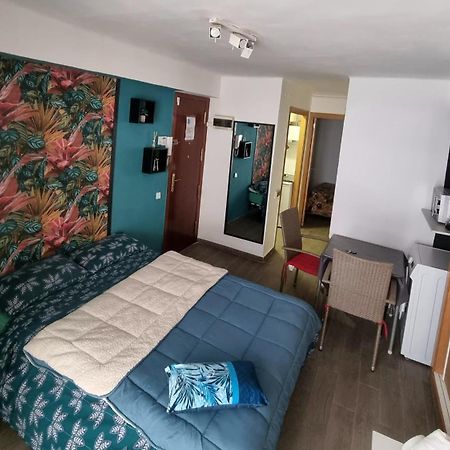 Apartamento Segunda Linea De La Playa Capellan Σαλού Δωμάτιο φωτογραφία